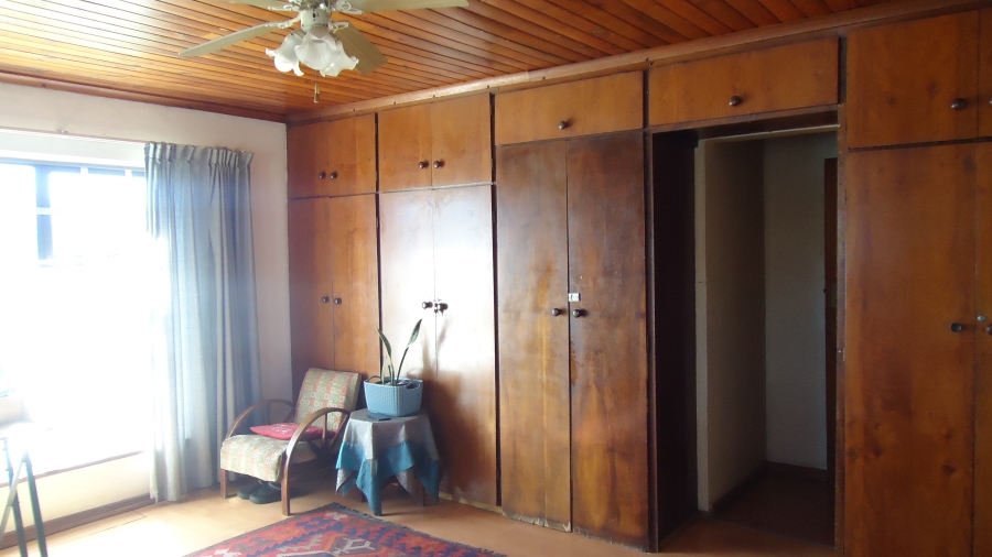 4 Bedroom Property for Sale in Pineview Western Cape
